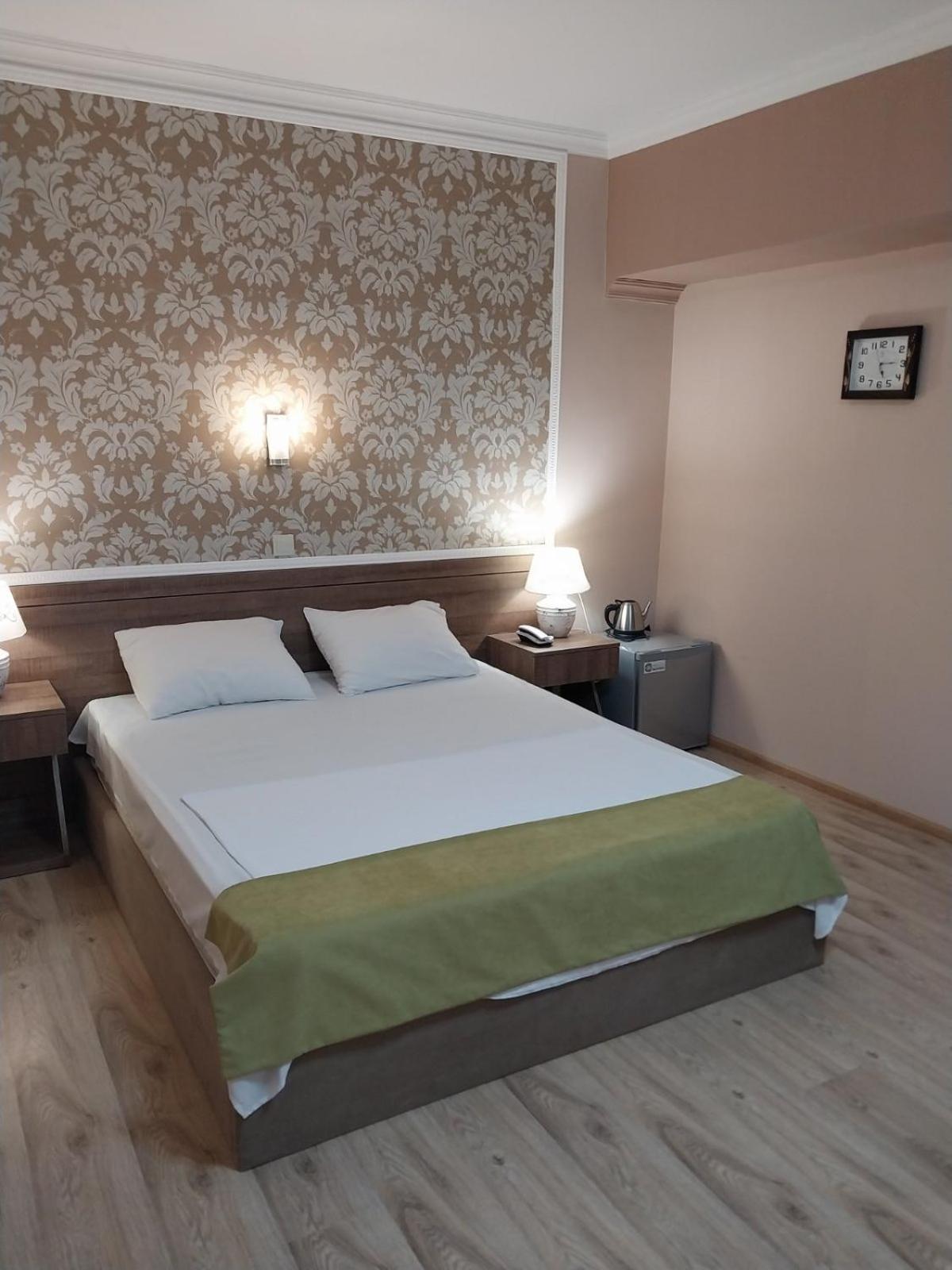 Hotel Grand Tbilisi Buitenkant foto